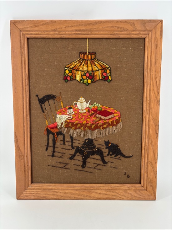 Vintage Other - Vintage 1970s Boho crewel embroidery finished and framed
